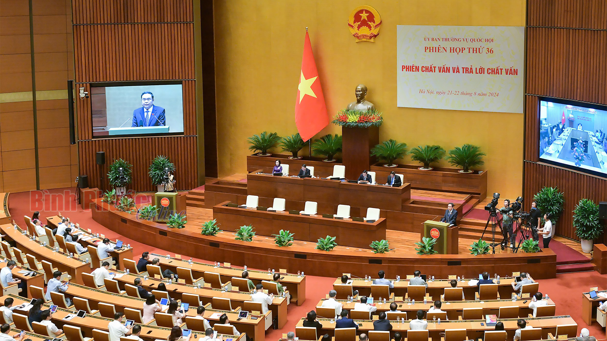 Hoạt động chất vấn và trả lời chất vấn đạt kết quả tốt