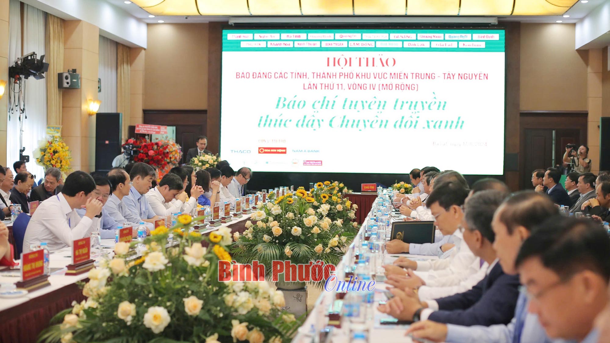 Hội thảo báo Đảng các tỉnh, thành phố khu vực miền Trung - Tây Nguyên