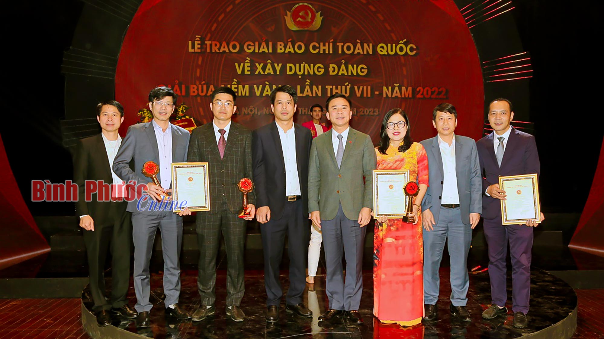 Kết quả và kinh nghiệm tuyên truyền về xây dựng Đảng về đạo đức trên Báo Thanh Hóa