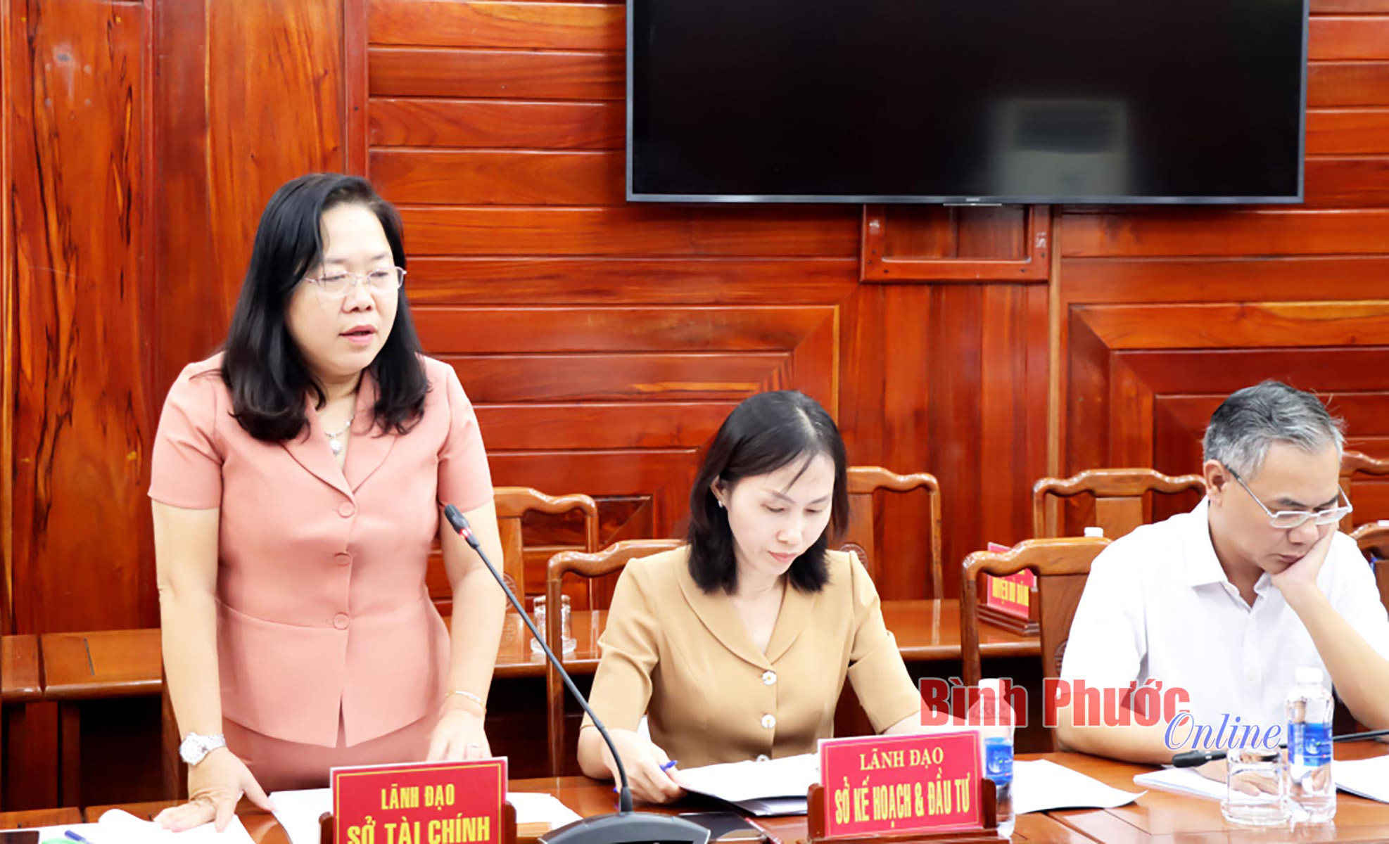 Khẩn trương đấu thầu mua xi măng để xây dựng nông thôn mới