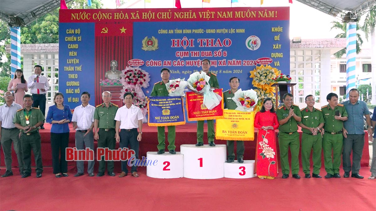 Lộc Ninh nhất toàn đoàn hội thao Công an các huyện, thị xã