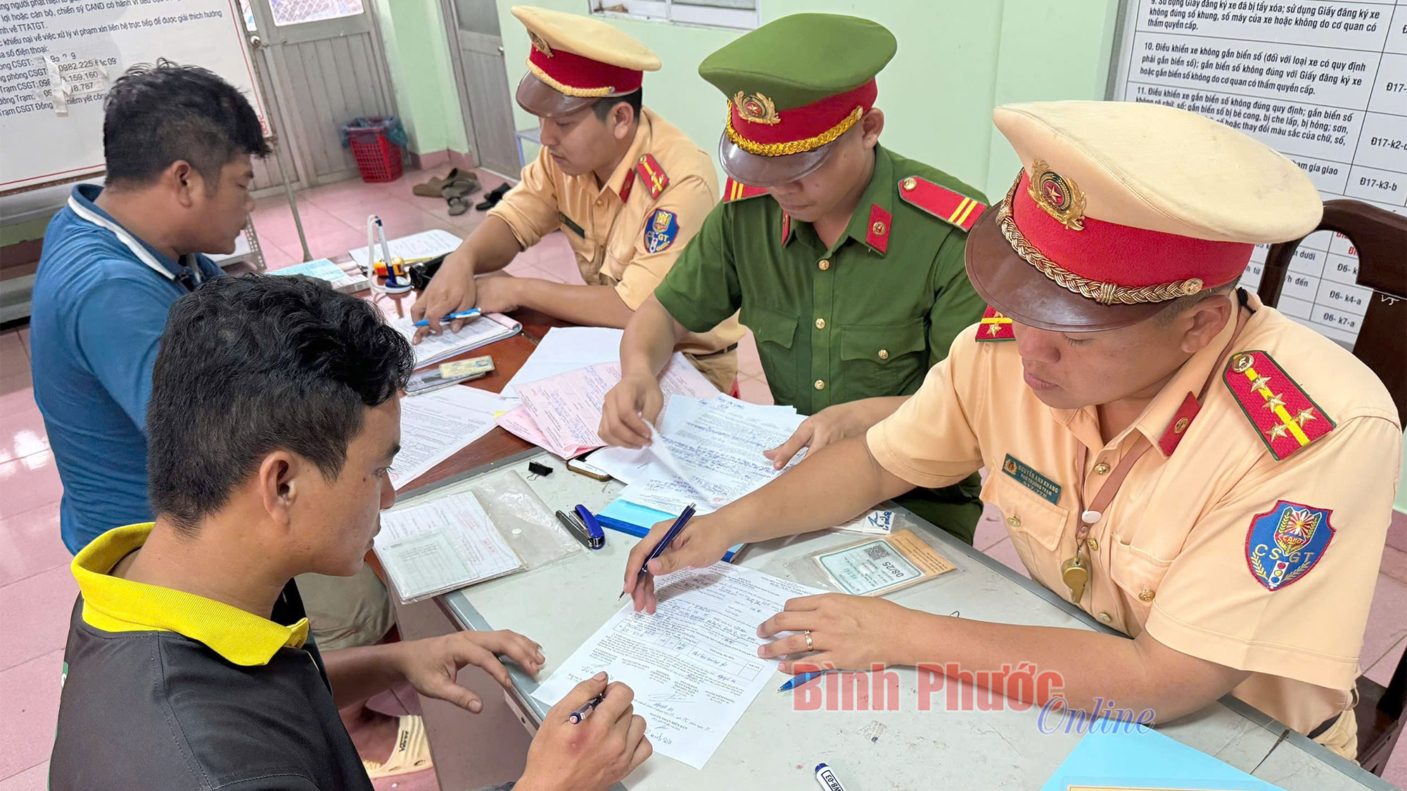Phát hiện tài xế dương tính ma túy, chở hàng vượt tải trọng