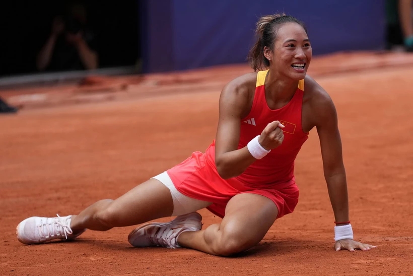 Tay vợt Trung Quốc thắng sốc số 1 thế giới, lập kỳ tích ở Olympic Paris 2024