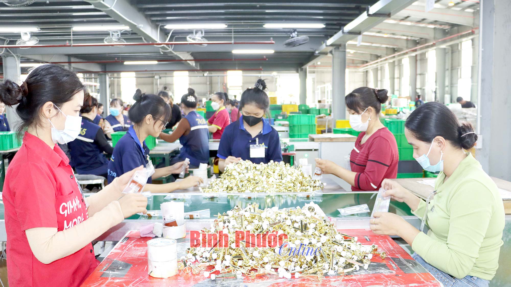 Thu hút người dân tham gia lưới an sinh