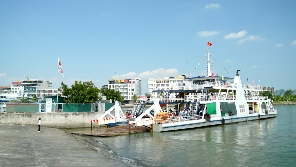 Tuyến phà đặc biệt nối hai miền di sản