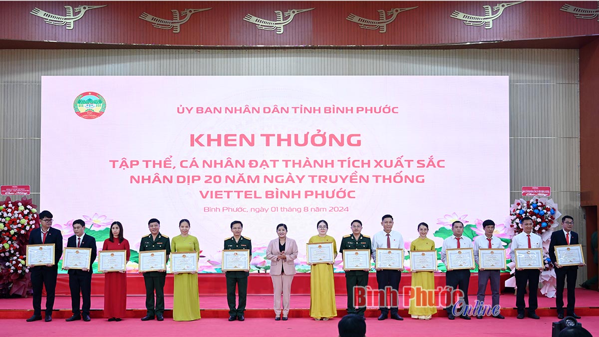 Viettel Bình Phước kỷ niệm 20 năm ngày truyền thống