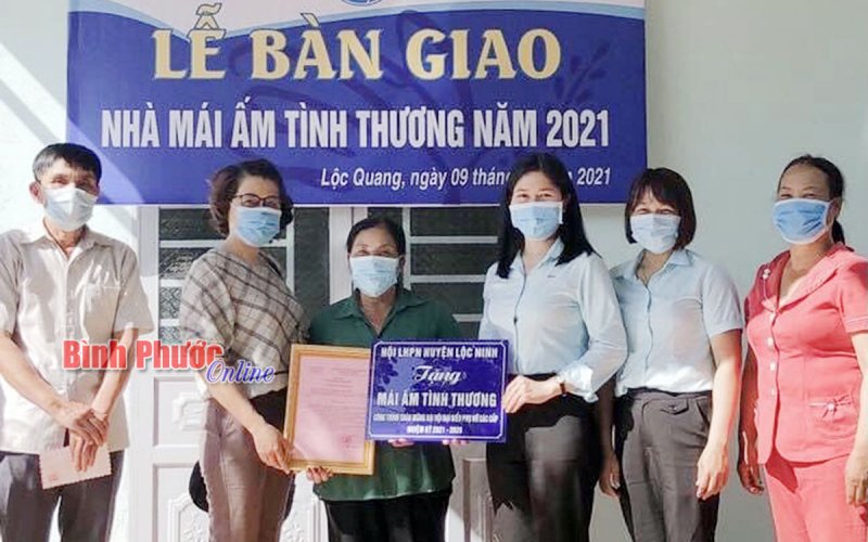 20 c&ocirc;ng tr&igrave;nh ch&agrave;o mừng Đại hội đại biểu Phụ nữ huyện Lộc Ninh