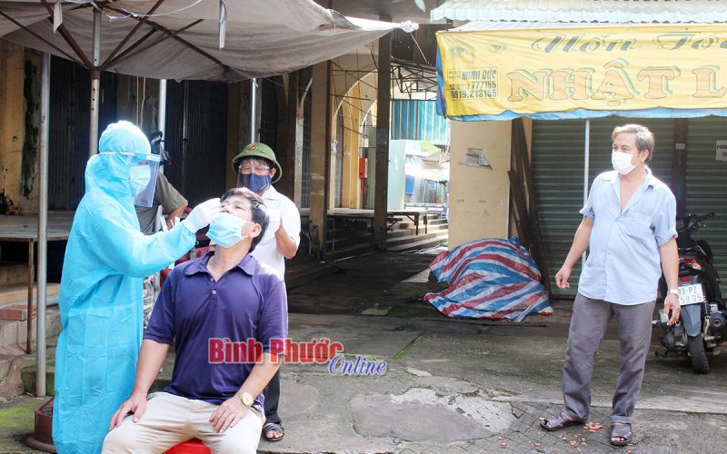 4.073 người trong lực lượng xung kích phòng chống dịch khối huyện, thị xã, thành phố 