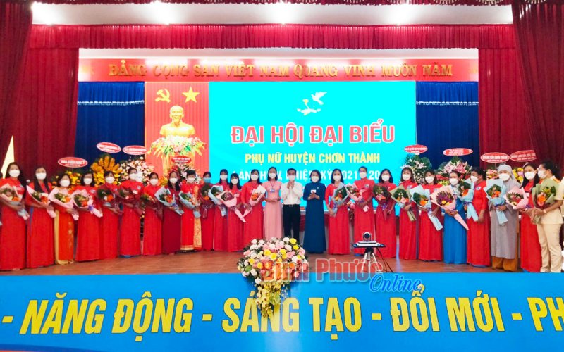Bà Mạc Thị Thanh Bình tiếp tục được bầu giữ chức Chủ tịch Hội LHPN huyện Chơn Thành