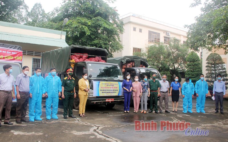 Bình Phước: 7.026 túi an sinh hướng về thành phố Hồ Chí Minh