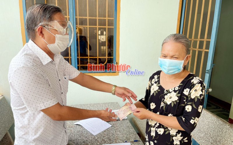 Bình Phước: Hơn 68 ngàn người khó khăn do Covid-19 đã được chi hỗ trợ