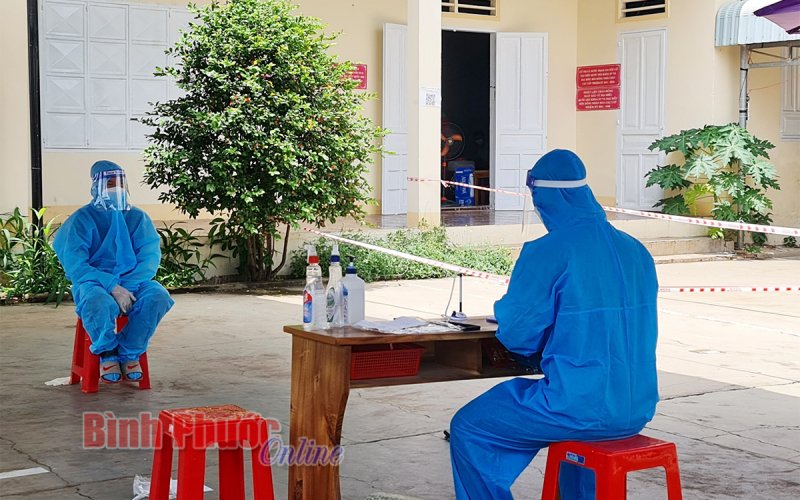 Bình Phước: Một trường hợp trốn chốt kiểm soát được phát hiện dương tính Covid-19