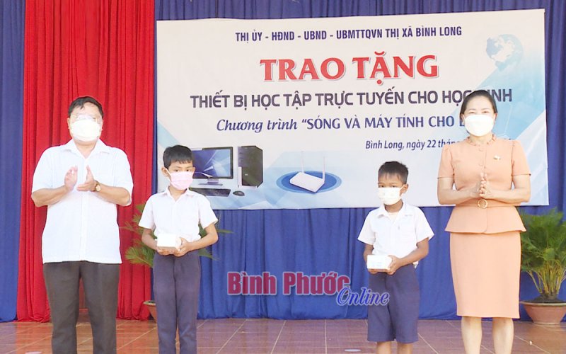 Bình Phước quy định tiêu chí học sinh được nhận hỗ trợ Chương trình “Sóng và máy tính cho em”