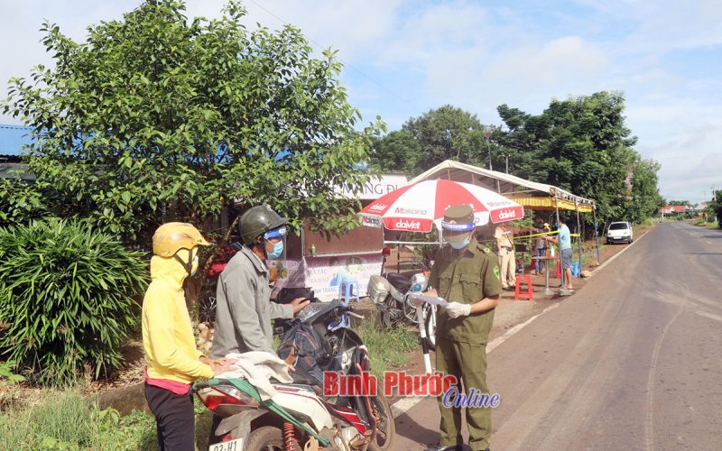 Bù Đốp cần sẵn sàng ứng phó với mọi tình huống của dịch bệnh 