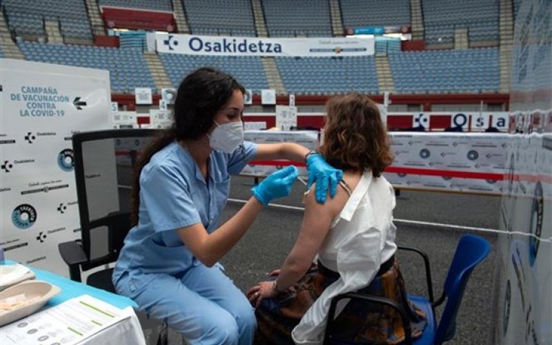 Châu Âu đánh giá dữ liệu liên quan liều tiêm vaccine tăng cường