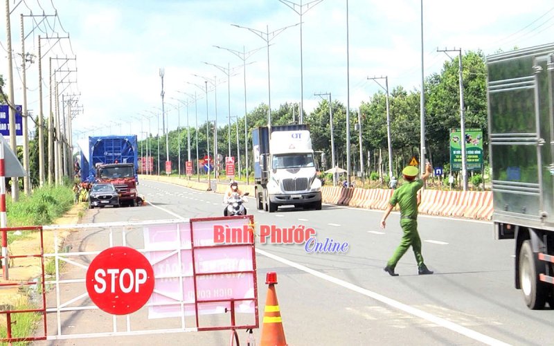 Đồng Xoài: 12 ngày phát hiện 11 tài xế dương tính SARS-CoV-2 qua test nhanh 