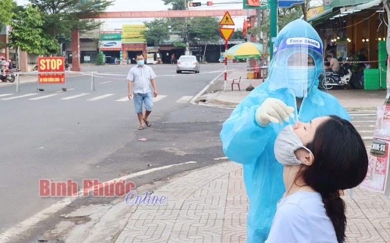 Đồng Xoài: 233 mẫu xét nghiệm liên quan ổ dịch tại kho nhớt An Dương đều âm tính 