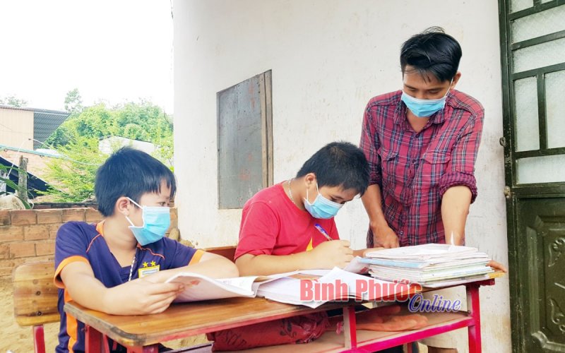 Học trực tuyến - khó với học sinh khuyết tật
