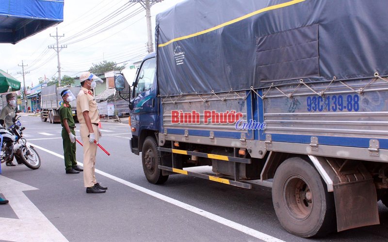 Kiểm soát chặt nguồn lây qua phương tiện vận tải