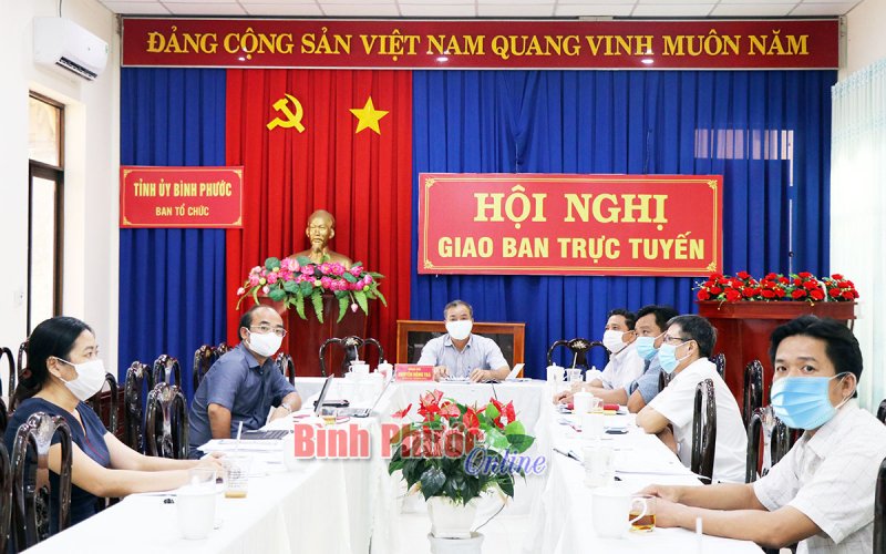 Ngành Tổ chức xây dựng Đảng thực hiện hiệu quả “mục tiêu kép”