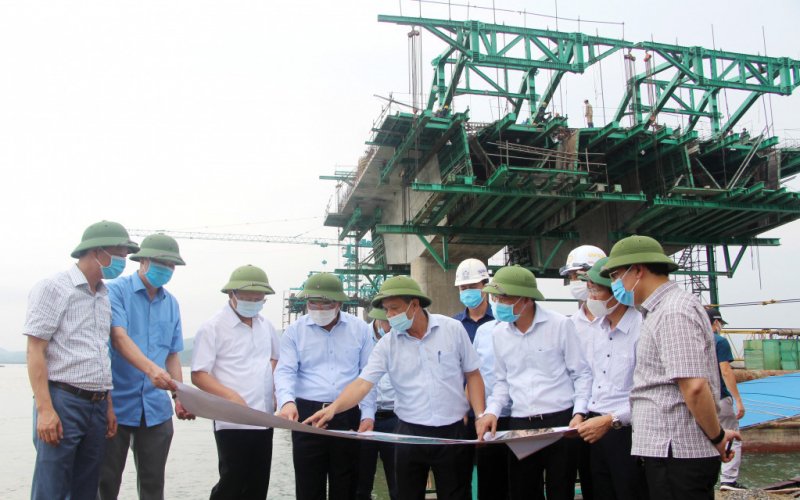 Quảng Ninh quyết tâm hoàn thành "Mục tiêu kép" năm 2021