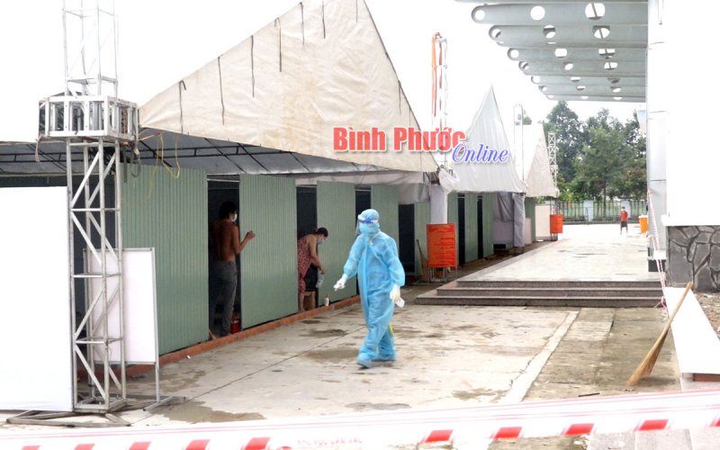 Vận hành khu cách ly tập trung tại Trung tâm văn hóa, thể thao Chơn Thành