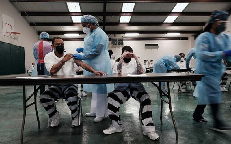 Virus SARS-CoV-2 vẫn có thể lây lan trong nhóm có tỷ lệ tiêm phòng cao