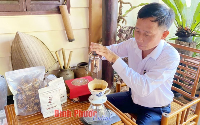 Anh Nguyễn Bá Cừ với giấc mơ cà phê chồn