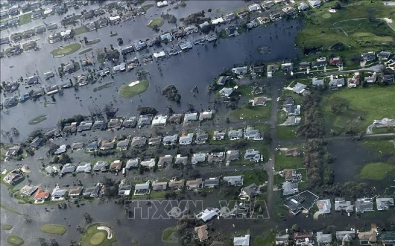 Bão Ian gây ngập lụt nghiêm trọng nhất trong 500 năm tại bang Florida, Mỹ
