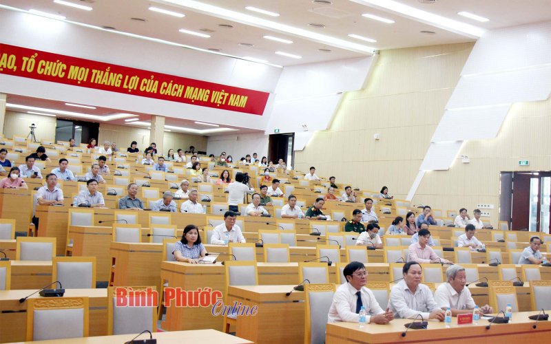 Bế mạc lớp bồi dưỡng nghiệp vụ công tác dân vận, quy chế dân chủ ở cơ sở 