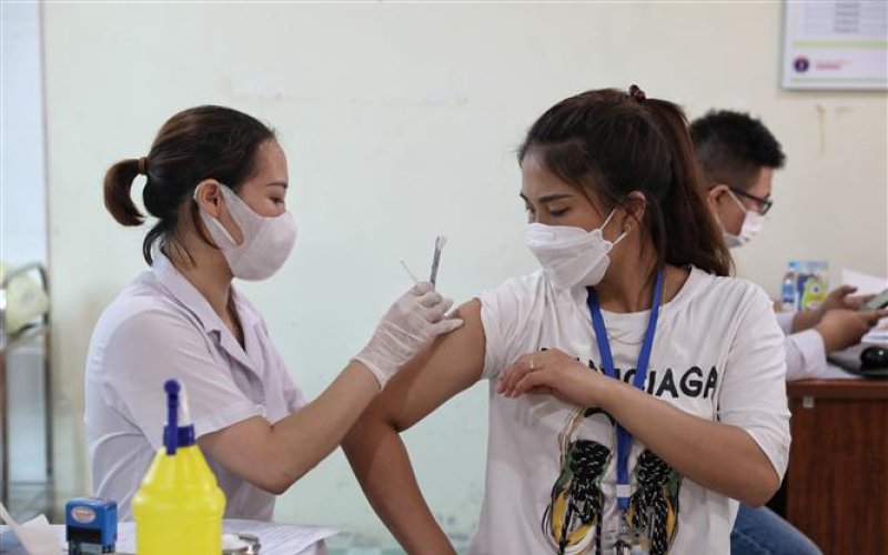 Bộ Y tế đề xuất &aacute;p dụng mức phụ cấp ưu đ&atilde;i nghề y 100%