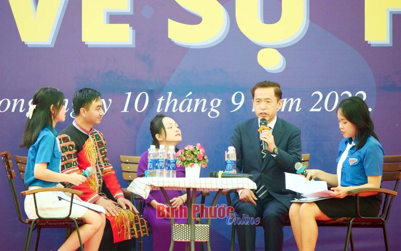 Giao lưu &ldquo;b&agrave;n về sự học&rdquo;