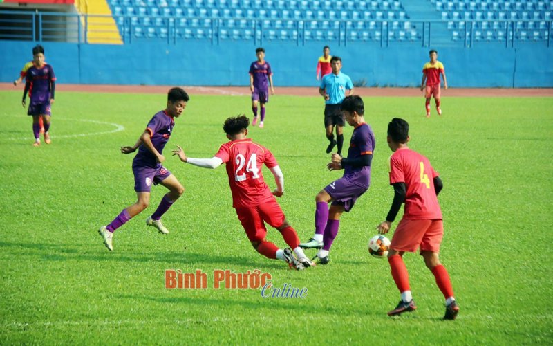 Hai cầu thủ U17 Bình Phước được triệu tập lên U17 Việt Nam