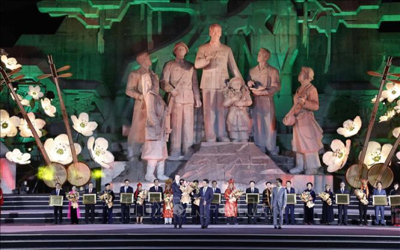 Lễ đ&oacute;n nhận Bằng ghi danh Thực h&agrave;nh Then l&agrave; Di sản văn h&oacute;a phi vật thể đại diện của nh&acirc;n loại