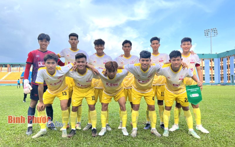 Thua U17 Sài Gòn, U17 Bình Phước vẫn giành vé vào tứ kết