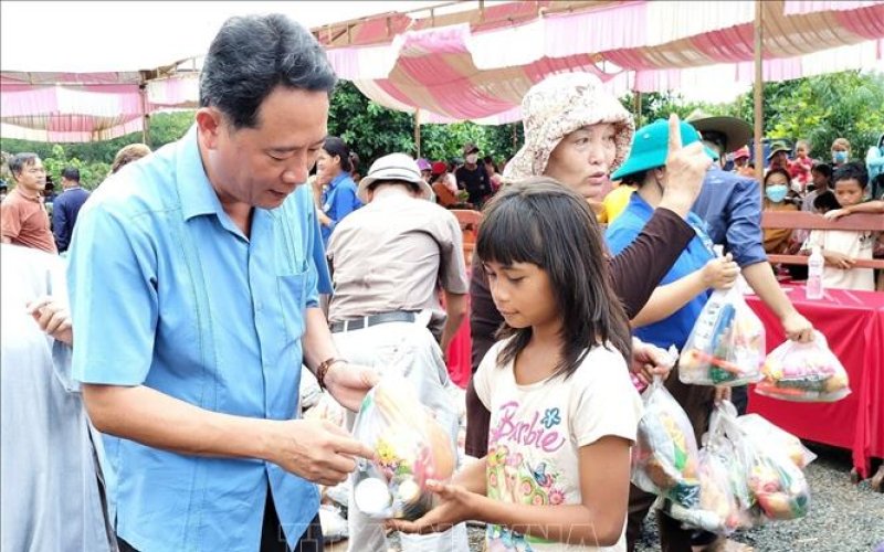 Trung ương Mặt trận Tổ quốc Việt Nam kêu gọi ủng hộ, giúp đỡ người nghèo