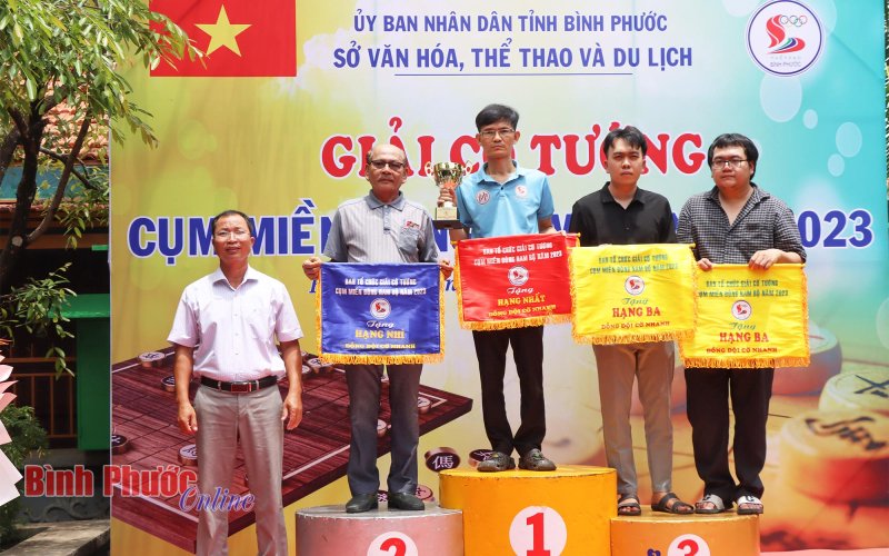 Bế mạc giải Cờ tướng cụm miền Đông Nam Bộ năm 2023