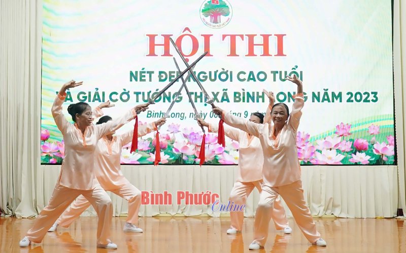 Bình Long: Sôi nổi các hoạt động chào mừng kỷ niệm 33 năm Ngày Quốc tế Người cao tuổi