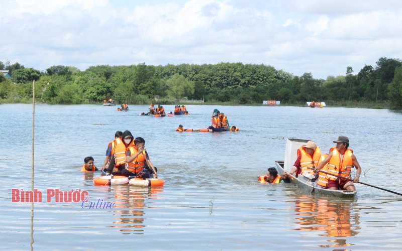 Bù Đốp diễn tập phòng thủ dân sự phòng chống thiên tai