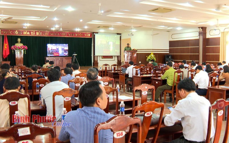 Bù Gia Mập triển khai các văn bản của Trung ương và Tỉnh ủy