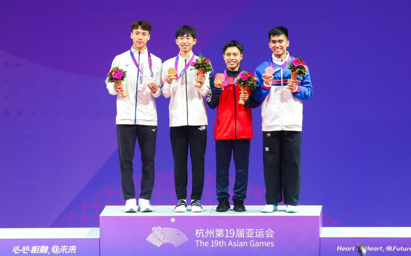 Chờ Rowing đổi màu huy chương