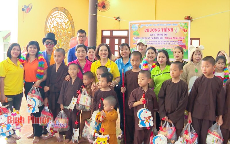 Chơn Thành: Mang Trung thu đến với trẻ mồ côi