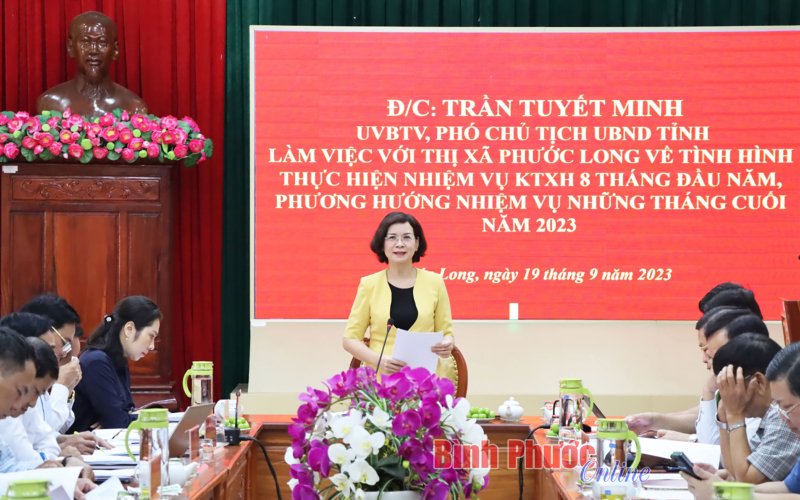 Chủ động tháo gỡ khó khăn để hoàn thành các chỉ tiêu phát triển kinh tế - xã hội