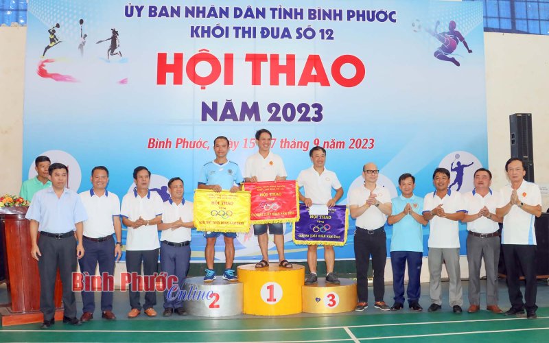 Cục Thuế Bình Phước nhất toàn đoàn hội thao Khối thi đua số 12