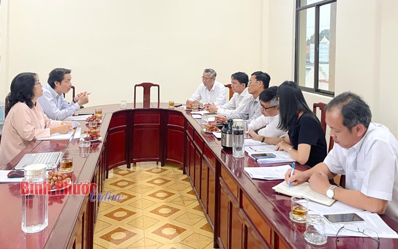 Cục Trẻ em làm việc tại Bình Phước