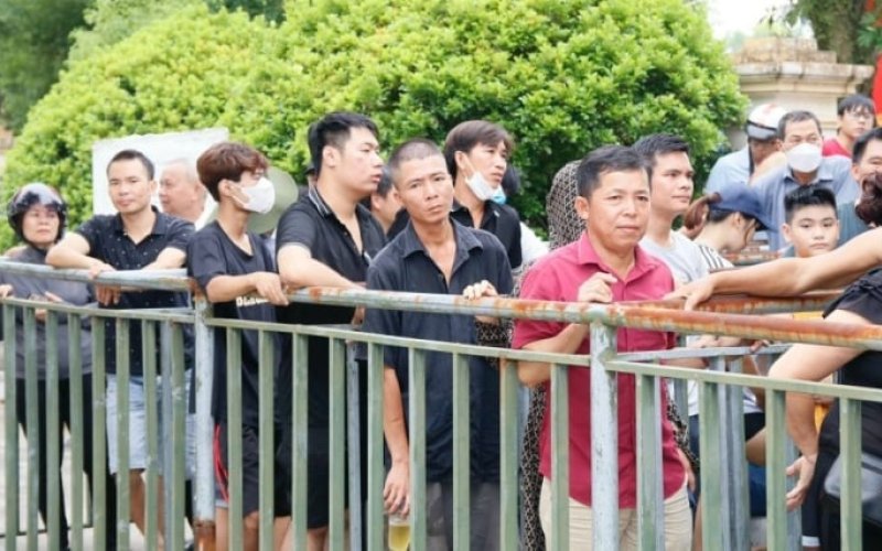 Đổ xô mua vé xem U23 Việt Nam đá vòng loại U23 châu Á 2023