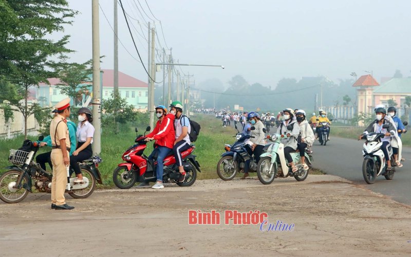 Đồng Phú chấn chỉnh tình trạng học sinh vi phạm luật giao thông