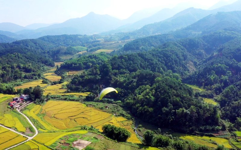 Du lịch "trái mùa" tới Quảng Ninh
