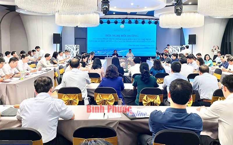 Hội nghị chuẩn bị cho quá trình xem xét, thảo luận dự án Luật Bảo hiểm xã hội