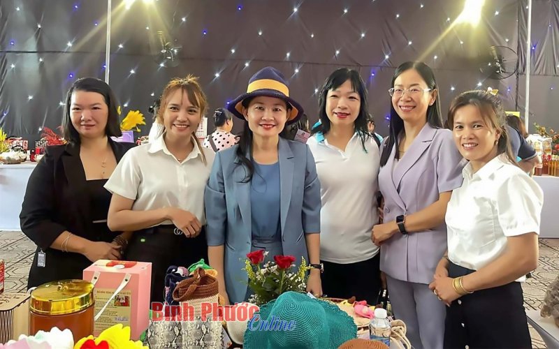 Nhân rộng mô hình sinh kế hỗ trợ phụ nữ bị mua bán trở về